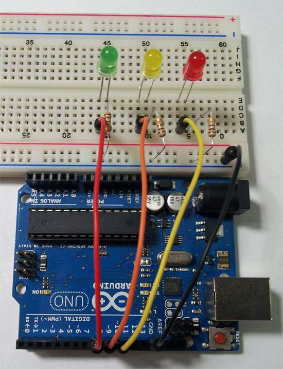 Sinal de Trânsito Utilizando Arduino